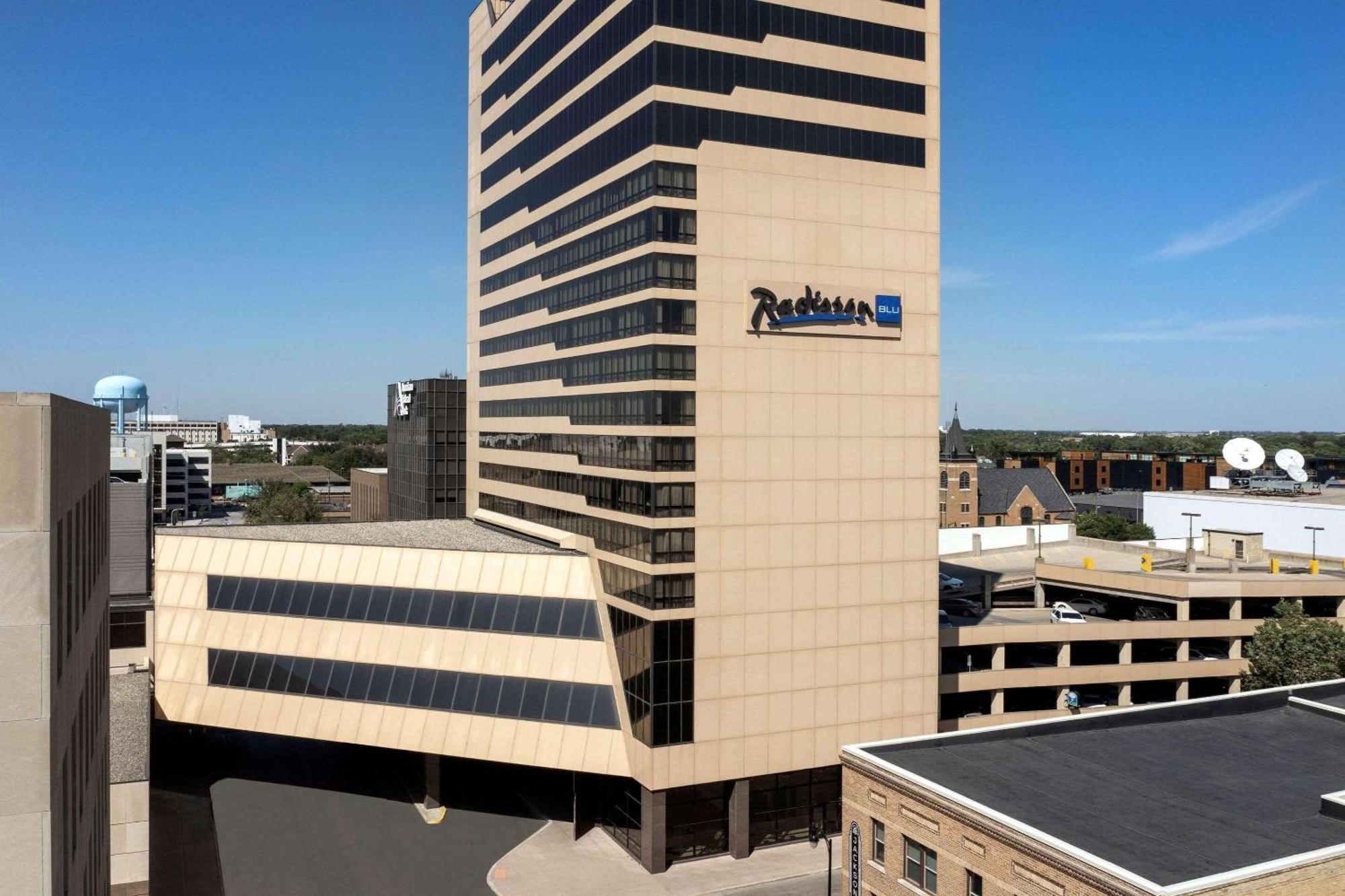 Radisson Blu Fargo 호텔 외부 사진